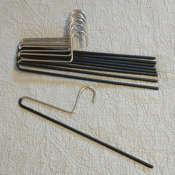 Metal Pant Hangers - Picture 1 of 3
